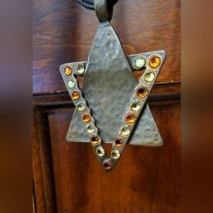 STAR OF DAVID/MAGEN DAVID With Crystals